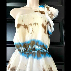 NWT Buckle one shoulder top- small